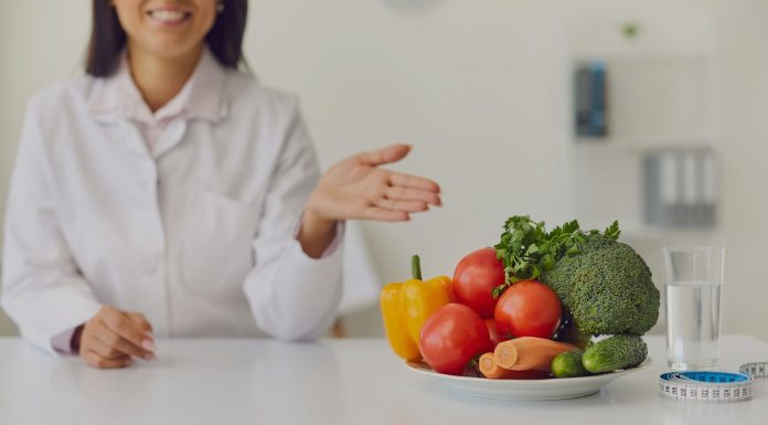 Cuida tus hábitos alimenticios y prevén enfermedades